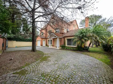 Casa en Venta en La Horqueta, San Isidro
