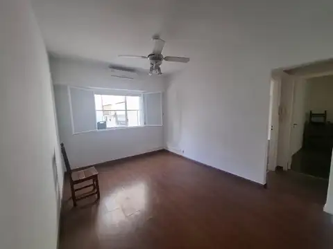 Venta. departamento 3 ambientes. Paraguay 2700. Barrio Norte