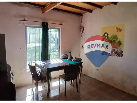 Casa 3 ambientes con 1 baño