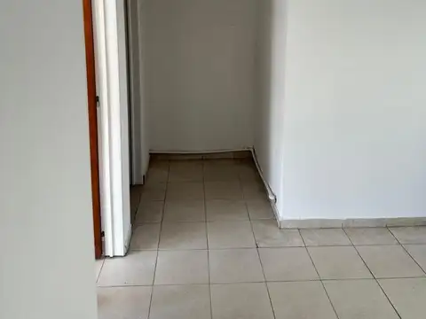 Departamento en Alquiler en Pablo Podesta, $ 380.000