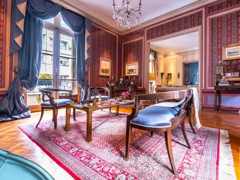 Venta de Tesoro arquitectónico francés en Juncal 900, 380m2, Recoleta