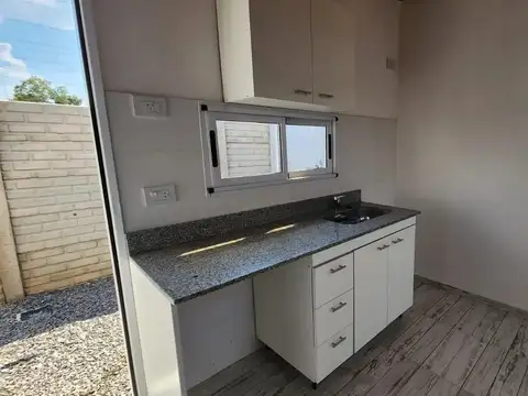 Depto Tipo Casa en Alquiler de 1 dormitorio