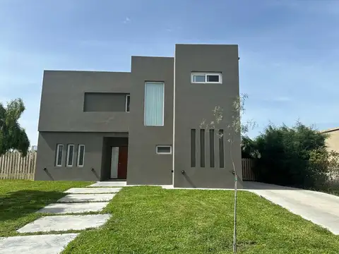 Casa  en Alq. Temporario en Santa Emilia, Pilar del Este, Pilar
