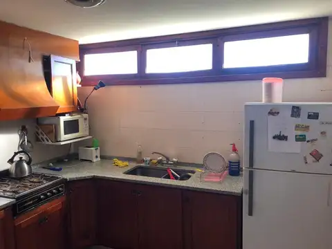 Departamento 4 ambientes con 2 baños