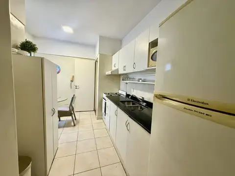 Departamento de 4 amb, luminoso, amplio y silencioso