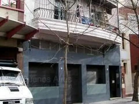 Inmueble 2 plantas Variados destinos - lote 8,68 x 54,70 mts. - Opcion Venta-Alquiler