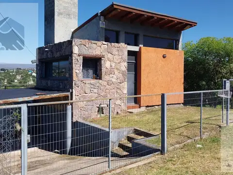 Casa con vista en Estancia Vieja en calle 76