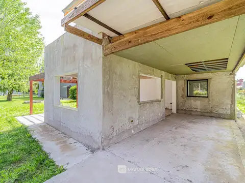 Casa 4 ambientes con 1 baño