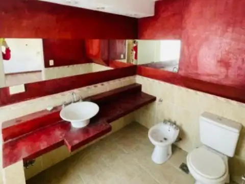 Casa en Venta en Exaltacion De La Cruz, USD 120.000