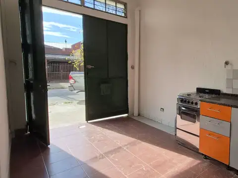 Alquiler de Local en Caseros, Tres de Febrero