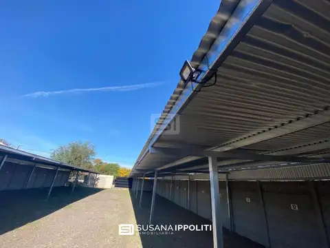 Cocheras en alquiler techadas zona céntrica Roldán