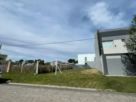 Terreno en Venta en Joaquin Gorina, USD 35.000