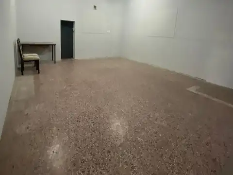 Local en Alquiler en Villa Martelli, $ 430.000