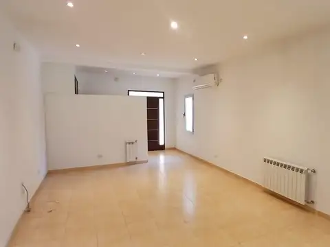 Casa 6 ambientes con 3 baños