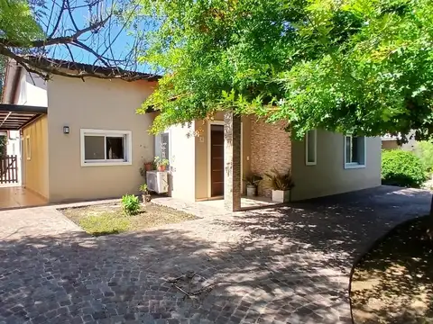 Casa en Alquiler!!!