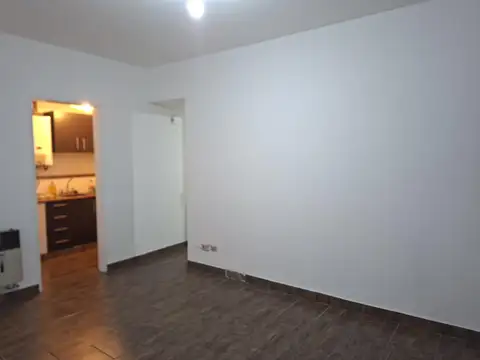 BOSCH 500, Piso 1