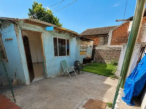 OPORTUNIDAD VENTA CASA LOTE PROPIO 6 AMBIENTES ESCUCHA OFERTA