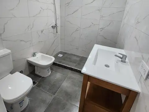 Departamento en Alquiler en Wilde, $ 580.000