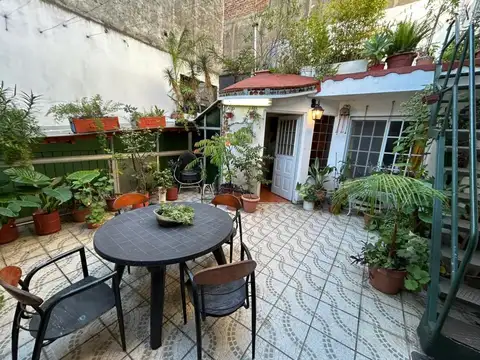 PH 5 ambientes reciclado con terraza y parrilla en Boedo