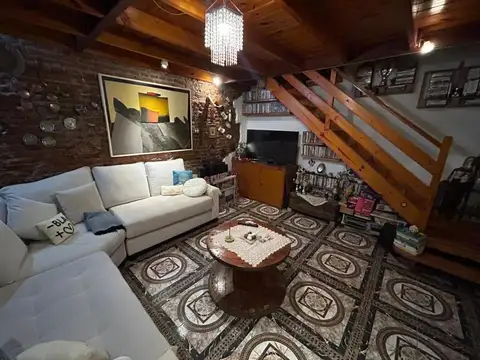 Depto Tipo Casa en Venta al Oeste