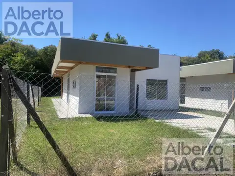 Casa en Venta en Arturo Segui, $ 800.000