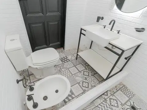 Depto Tipo Casa en Venta en San Telmo, USD 79.000