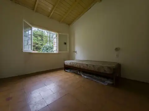 Casa 3 ambientes con 1 baño