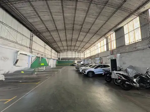 VENTA GARAGE MONTE CASTRO