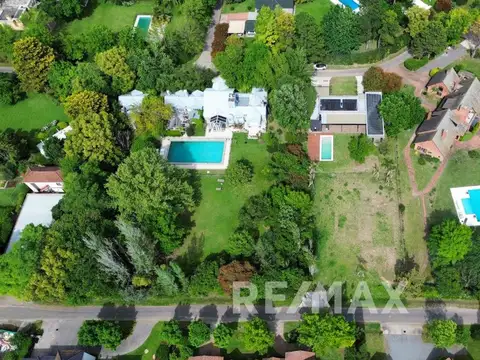 Monseñor D´andrea 1800