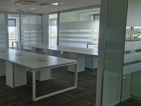 Oficina en Alquiler en Puerto Norte, USD 4.400