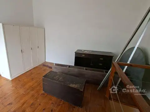 PH 2 ambientes refaccionado todo a nuevo en duplex.