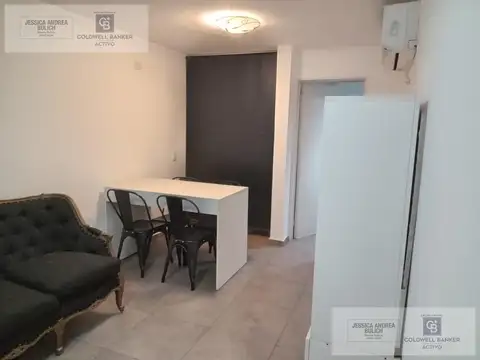 Departamento en Alquiler en Alberdi, $ 720.000