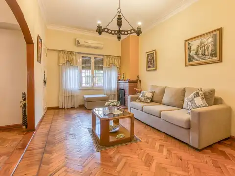 Casa en Venta en Barrio Guemes, USD 185.000