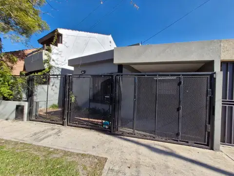 PH 4 Ambientes en Venta con Cochera Cubierta en Ituzaingo Norte!
