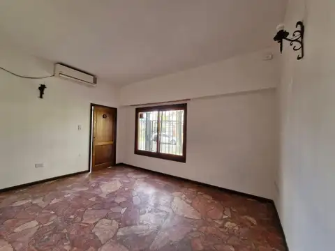 Depto Tipo Casa en Venta en Ituzaingó, USD 135.000