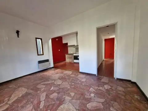 Depto Tipo Casa en Venta con 1 cocheras