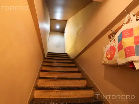 Depto Tipo Casa en Venta con 1 cocheras