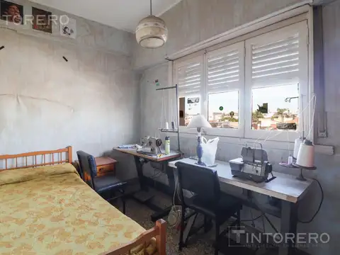 Depto Tipo Casa en Venta 40 años