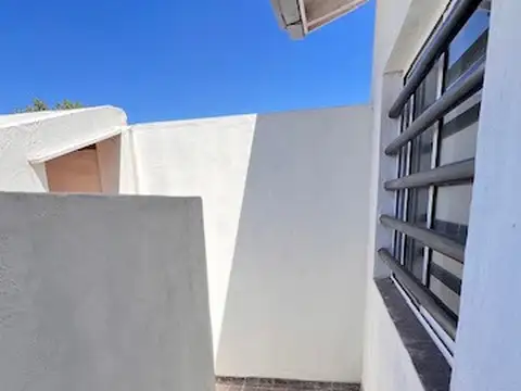 Departamento tipo casa en alquiler en Mar del Plata