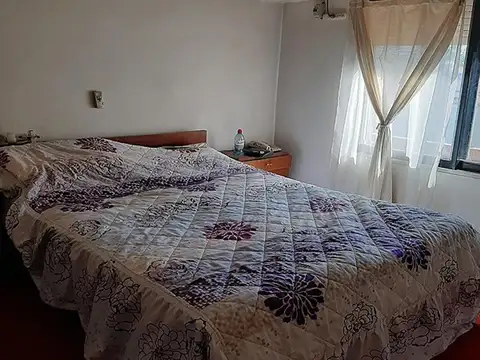 CHALET 5 AMBIENTES