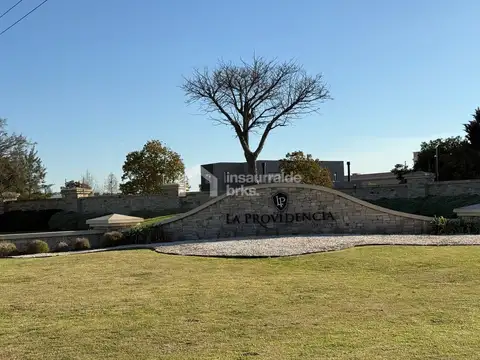 LOTE CON FONDO A LA CANCHA DE POLO EN LA PROVIDENCIA - OPORTUNIDAD 500