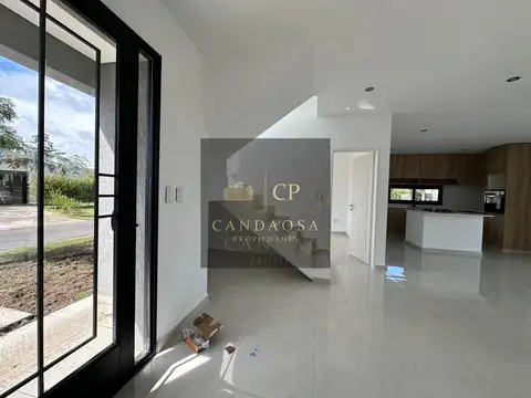 sg Casa Venta PREMIUM Barrio Santa Elena