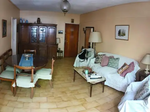 Migueletes 1800, Piso 3