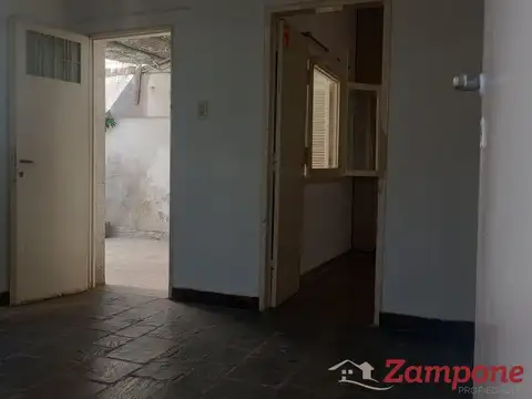 Depto Tipo Casa 2 ambientes con 1 baño