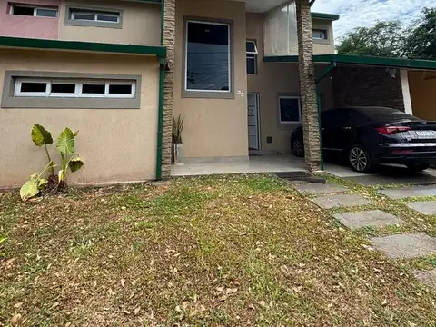 CF1202 - CASA EN VENTA B° PRIVADO PANAMBÍ