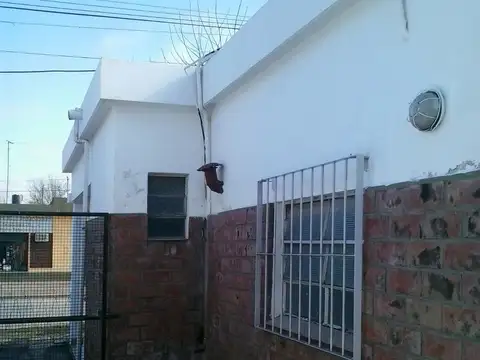 Casa en Alquiler en Roldan, $ 680.000