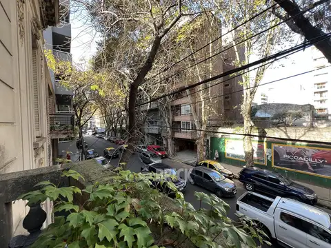 Depto Tipo Casa 4 ambientes con 3 baños