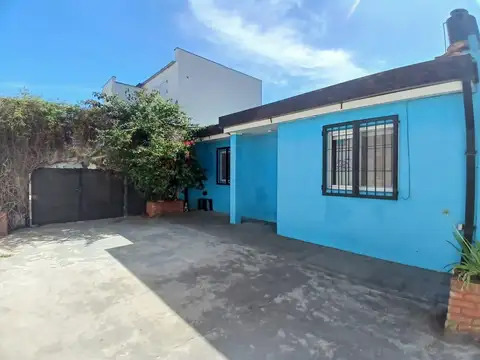 Depto Tipo Casa en Venta de 2 ambientes