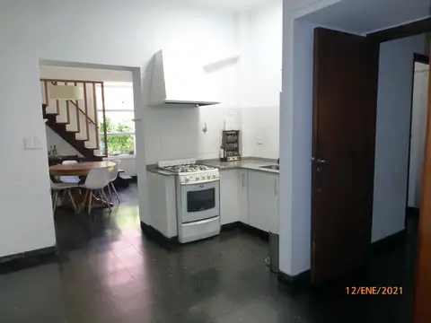 Depto Tipo Casa 4 ambientes con 2 baños