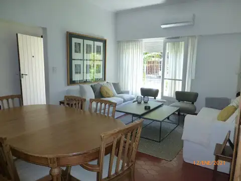 Depto Tipo Casa en Alquiler de 3 dormitorios